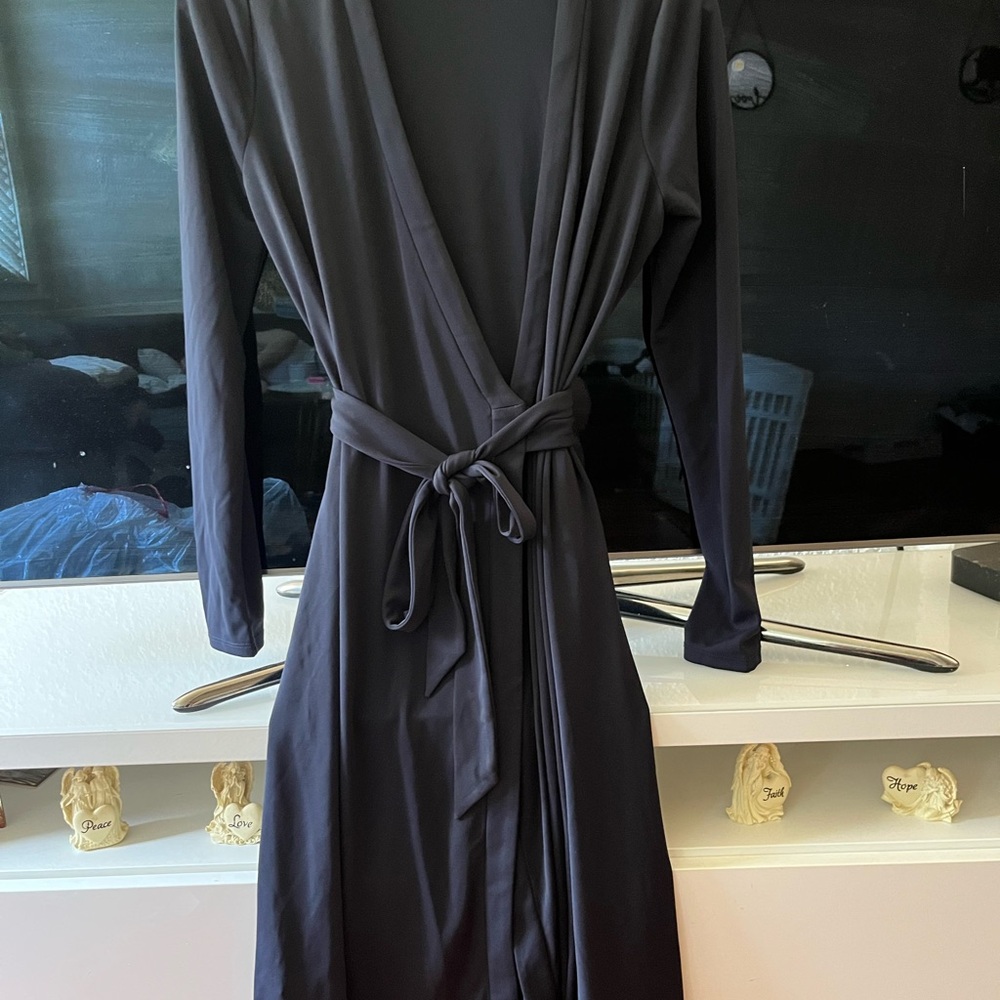 NWOT Ann Taylor Elegant Wrap Dress